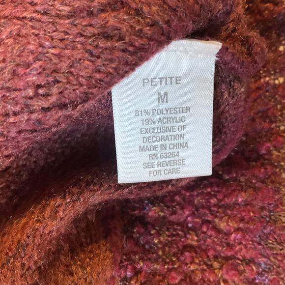 Dressbarn Women Sweatshirt PETITE M Burgundy Chevron Short Sleeve Turtleneck - Picture 3 of 9